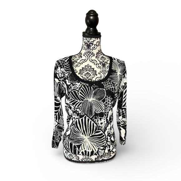 Alberto Makali Tops - ALBERTO MAKALI Black and White Floral Blouse with Sequins